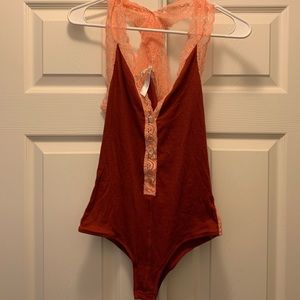 NWT FREE PEOPLE XS BODYSUIT